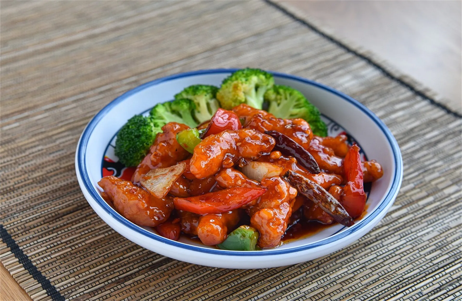 General Tso's chicken with broccoli and peppers at King Wok, a Chinese Restaurant in Chesapeake